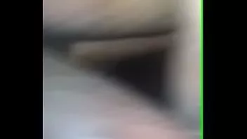 Afspelen Redd spreidde het poesje open voor mijn pik