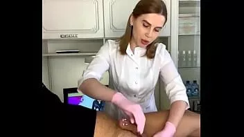Redare Sugarnadya depilatoare un penis ciudat cu piercing-uri