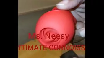 Odtwórz Neesy „różany” poradnik „intymnego konesera