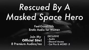 Reproducir Rescatado y secuestrado por un héroe mandaloriano de gran polla en el cuidado posterior [star wars] [audio erótico para mujeres]