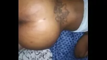 Riproduci Lei può prendere il cazzo di papà e lui glielo dà