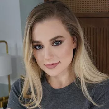 Pornstar Blake Blossom
