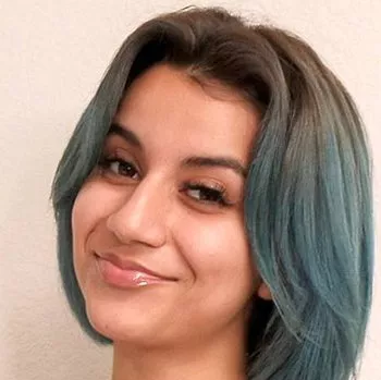 अभिनेता Roxie Sinner