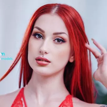 Gwiazda porno Gigi Rouge